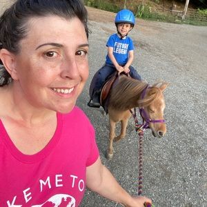 Meet your Posher, Anne